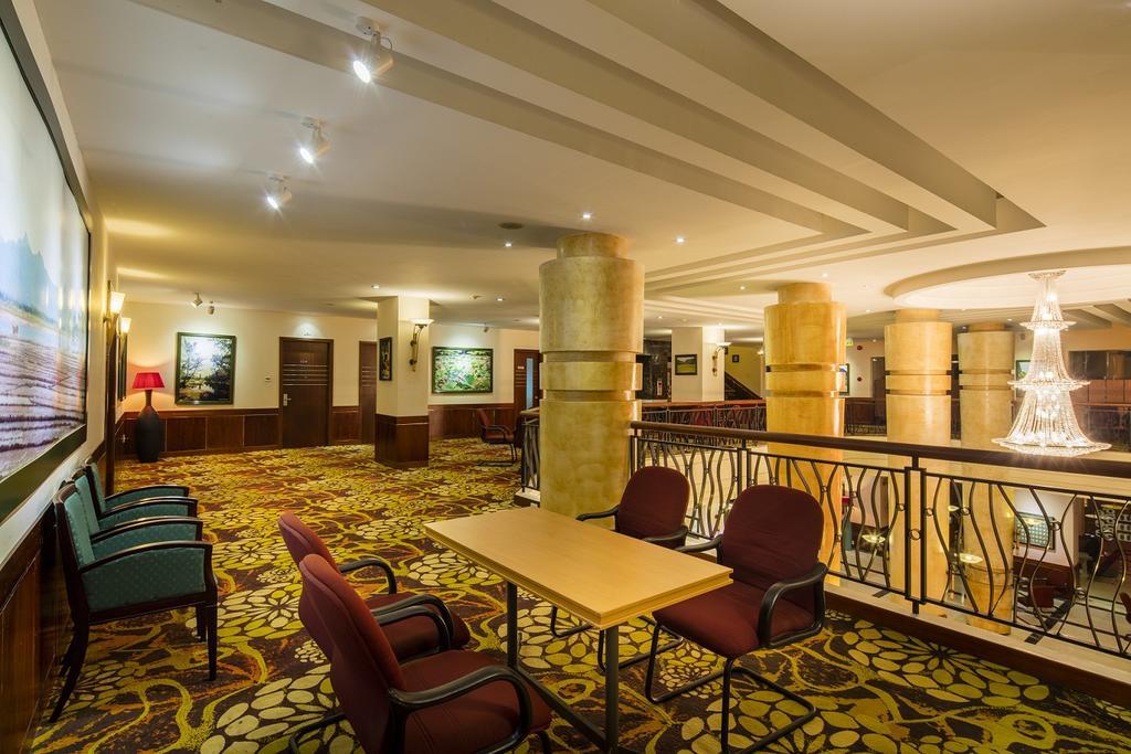 דונג הוי Sai Gon Quang Binh Hotel מראה חיצוני תמונה